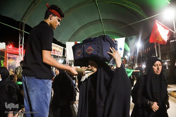 تردد زائران اربعین در مرز چذابه