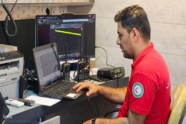 خدمات‌رسانی نیروهای هلال احمر آذربایجان غربی در مرز تمرچین‎