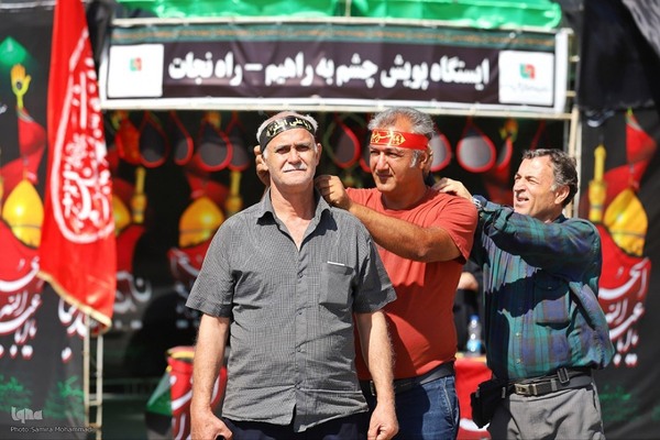 خدمات‌رسانی نیروهای هلال احمر آذربایجان غربی در مرز تمرچین‎