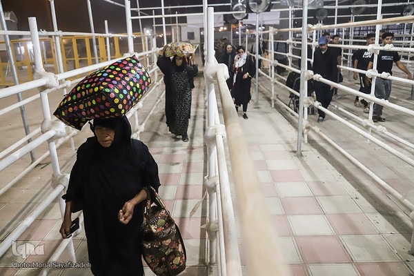 تردد شبانه زوار در مرز شلمچه