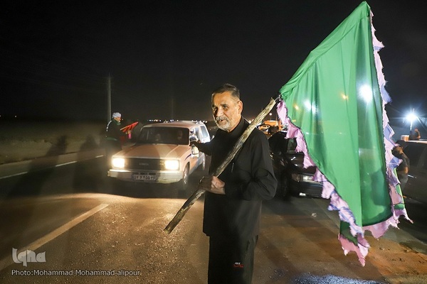 خدمت‌رسانی شبانه‌روزی مواکب حسینی به زوار در چذابه