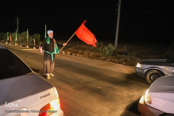 خدمت‌رسانی شبانه‌روزی مواکب حسینی به زوار در چذابه