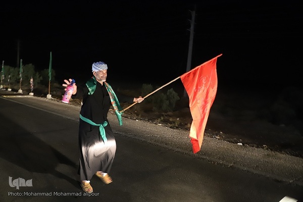 خدمت‌رسانی شبانه‌روزی مواکب حسینی به زوار در چذابه