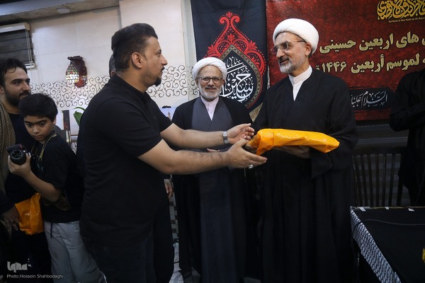 شب شعر «اربعین و غزه، مقاوم و مظلوم»در کربلا