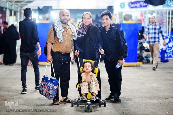 زائران اربعین حسینی