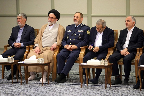 دیدار رئیس‌جمهور و اعضای هیئت دولت چهاردهم با رهبر معظم انقلاب