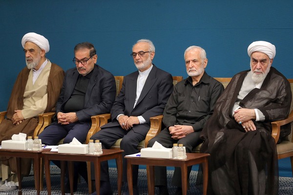 دیدار رئیس‌جمهور و اعضای هیئت دولت چهاردهم با رهبر معظم انقلاب