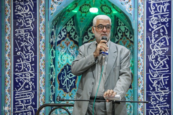 رونمایی از لوح فشرده ترتیل کامل قرآن در بیمارستان خاتم‌الانبیاء(ص)