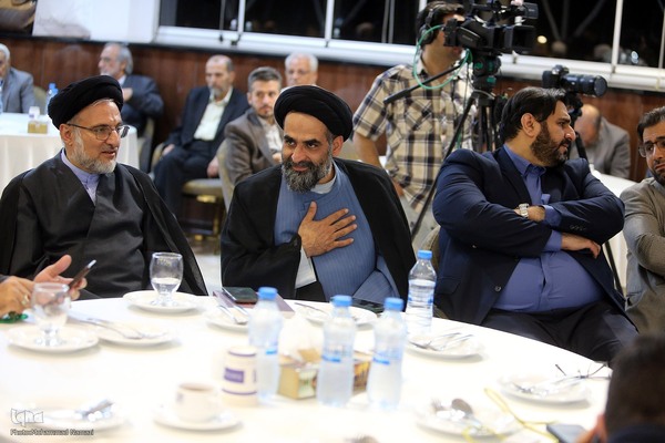 مراسم تکریم مفاخر قرآنی