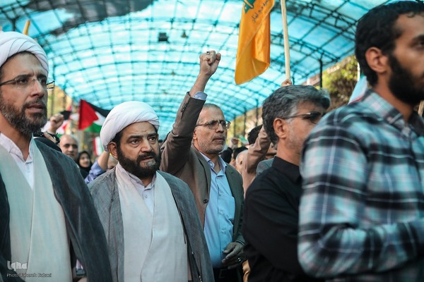 تجمع ضدصهیونیستی دانشجویان دانشگاه تهران