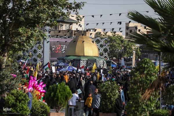 تجمع بزرگ مردم تهران برای اعلام حمایت از اجرای عملیات «وعده صادق ۲»