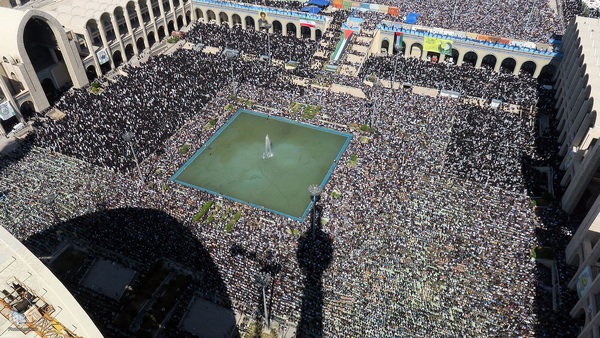 اقامه نماز جمعه به امامت رهبر معظم انقلاب اسلامی