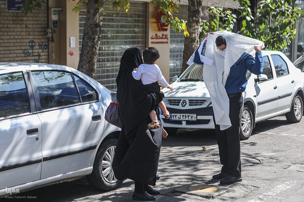 حضور پرشور مردم در نماز جمعه تهران