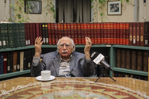 سیدفتح‌الله مجتبایی