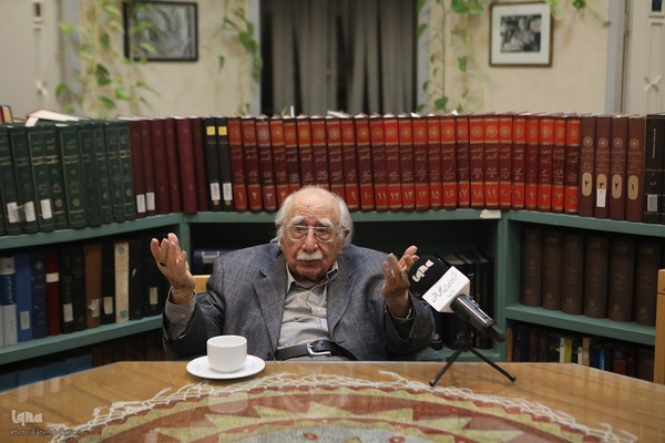 سیدفتح‌الله مجتبایی