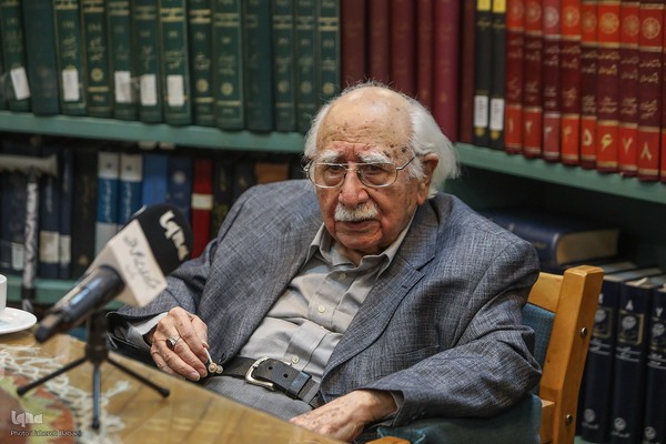 سیدفتح‌الله مجتبایی