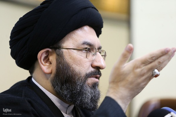 حجت الاسلام سیدمصطفی حسینی در نشست خبری تشریح نتایج فراخوان حمایت از ایده‌ها، طرح‌ها و برنامه‌های حوزه قرآن کریم