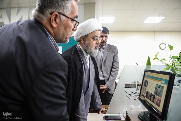 بازدید دبیرکل مجمع جهانی تقریب مذاهب اسلامی از تحریریه ایکنا