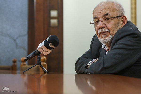 حسین معصومی همدانی