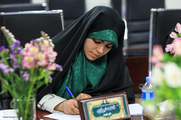 فاطمه شیرازی در مرحله مقدماتی چهل‌وهفتمین دوره مسابقات سراسری قرآن کریم