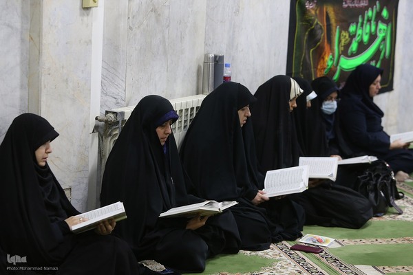 محفل ختم قرآن کریم و تجلیل از خادمان قرآن جهاددانشگاهی