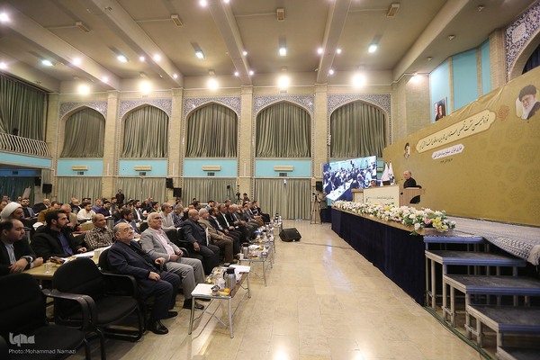 دومین روز نشست تخصصی استادان، قاریان و حافظان قرآن کریم