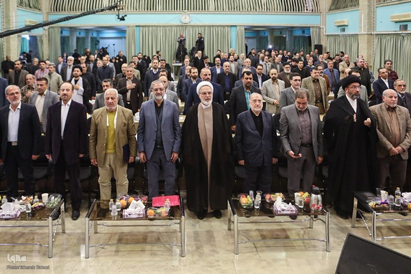 مراسم اختتامیه نشست استادان، قاریان و حافظان قرآن