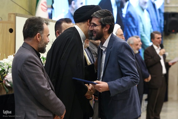 مراسم اختتامیه نشست استادان، قاریان و حافظان قرآن