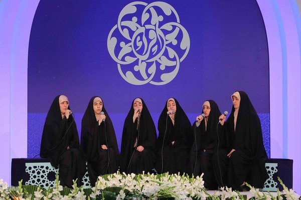 رقابت قرآنی بانوان همخوان در مصلی تبریز