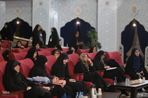 سومین شب چهل‌وهفتمین مسابقات سراسری قرآن در بخش بانوان