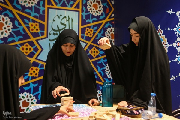 نمایشگاه مسابقات قرآن