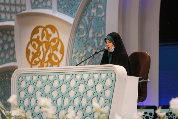 هفتمین شب مسابقات سراسری قرآن در بخش بانوان