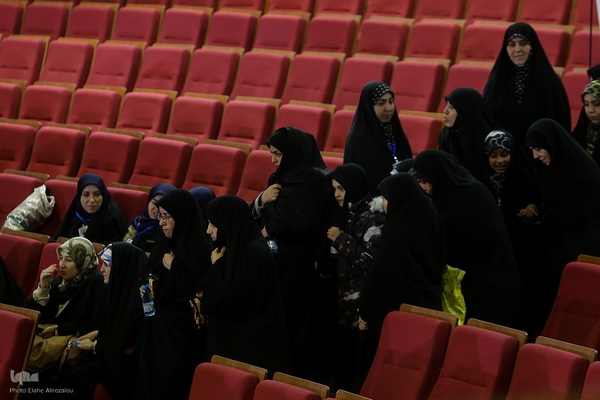 هفتمین شب مسابقات سراسری قرآن در بخش بانوان