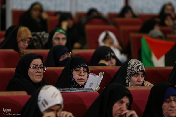 هفتمین شب مسابقات سراسری قرآن در بخش بانوان