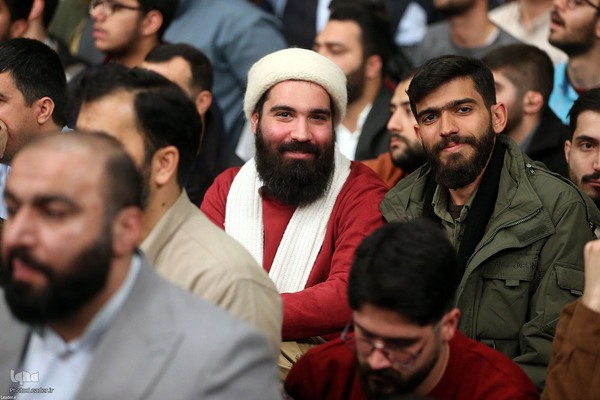 دیدار جمعی از مداحان و شاعران اهل‌بیت‌ (ع) با رهبر معظم انقلاب