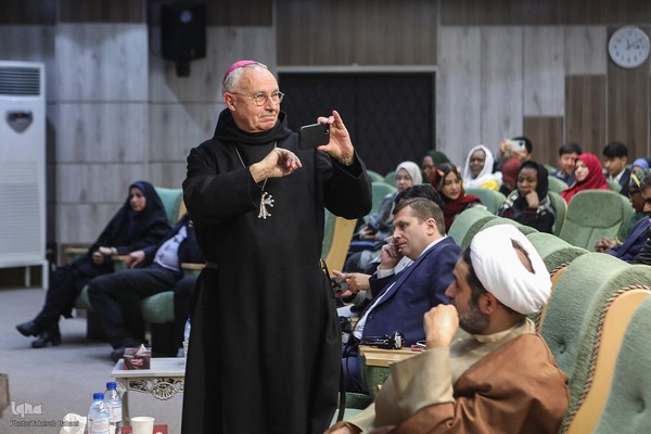 مراسم بزرگداشت میلاد حضرت مسیح(ع) و آغاز سال نو میلادی