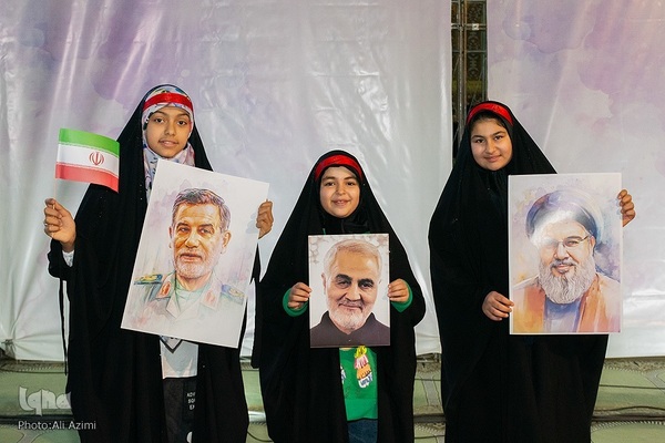 اجتماع بزرگ دختران حاج قاسم در اصفهان