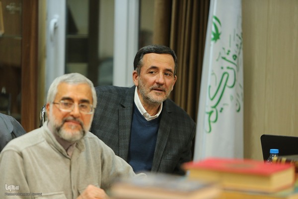 نشست هم اندیشی با اساتید جلسات قرآن کریم تهران