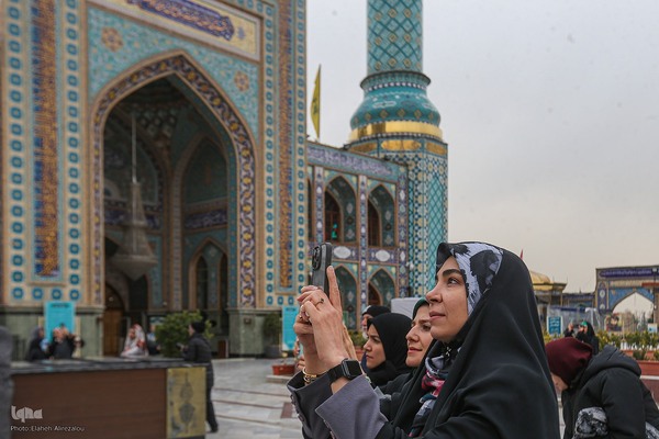 رونمایی از بزرگترین کتیبه دست‌نویس کشور در امام زاده صالح