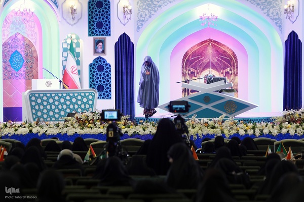 اولین روز مسابقات بین‌المللی قرآن در بخش بانوان
