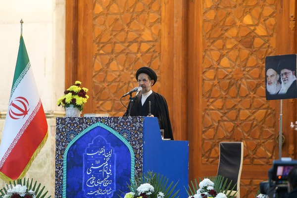 نماز جمعه تهران ۱۲ بهمن در حرم امام خمینی(ره)