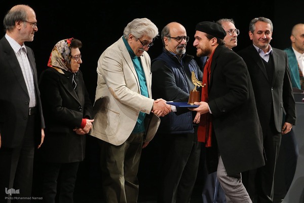 محمدسجاد محمدیان از خبرگزاری بین‌المللی قرآن (ایکنا) برای مطلب «موسیقی؛ مُباحی مشهود، اما محدود» جایه نفر اول بخش «یادداشت و سرمقاله» را بدست آورد.