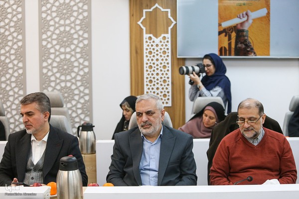 نشست هم‌اندیشی نهضت ملی زندگی با آیه‌ها