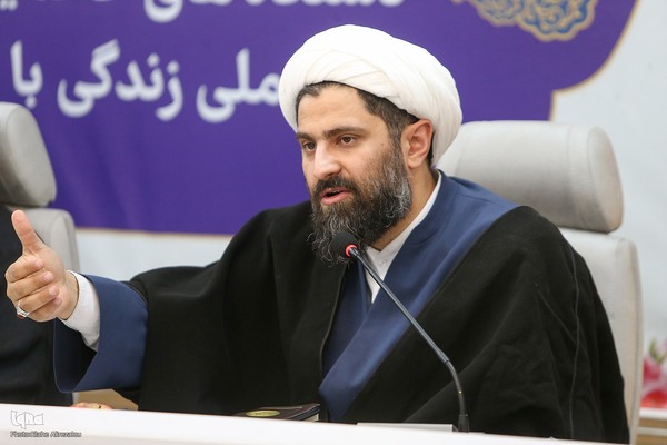 نشست هم‌اندیشی نهضت ملی زندگی با آیه‌ها