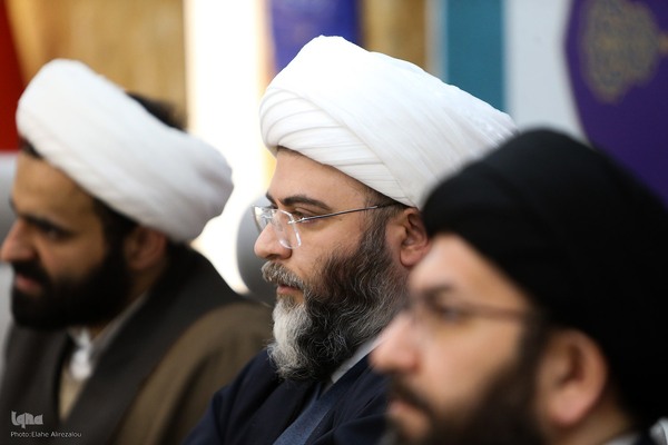 نشست هم‌اندیشی نهضت ملی زندگی با آیه‌ها