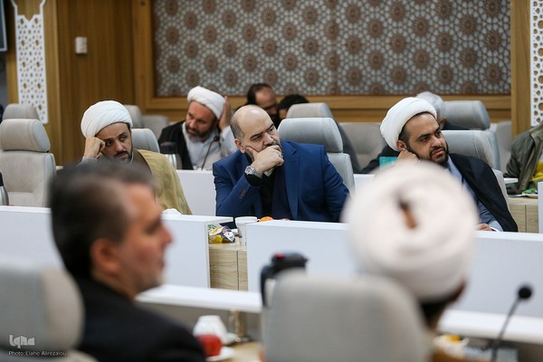 نشست هم‌اندیشی نهضت ملی زندگی با آیه‌ها