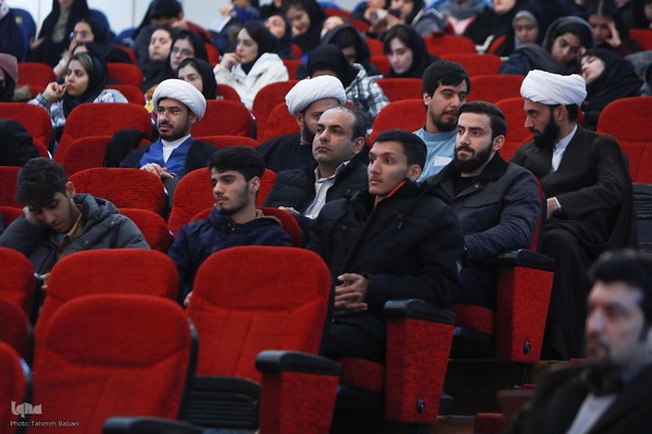 پیش‌همایش نکوداشت ۸۰ جلد تفسیر تسنیم