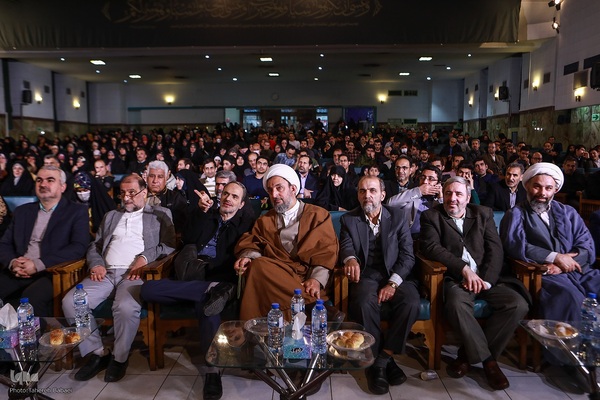 دومین اجتماع حافظان قرآن کریم