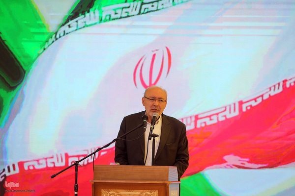 مراسم تجلیل از نفرات برتر مسابقات قرآن در استان تهران