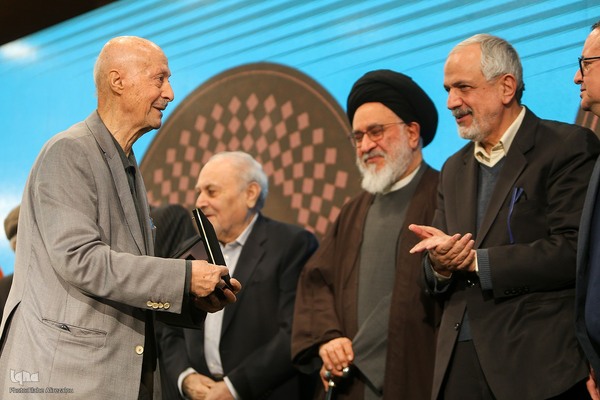 پاسداشت چهلمین سال بنیادگذاری مرکز دائره‌المعارف بزرگ اسلامی